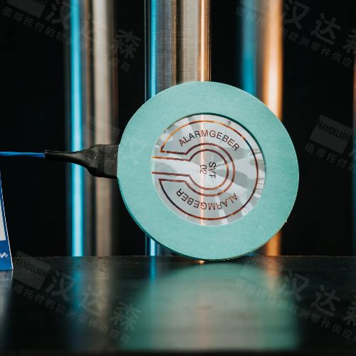 ��STRIKO����ָʾ��SVT 02