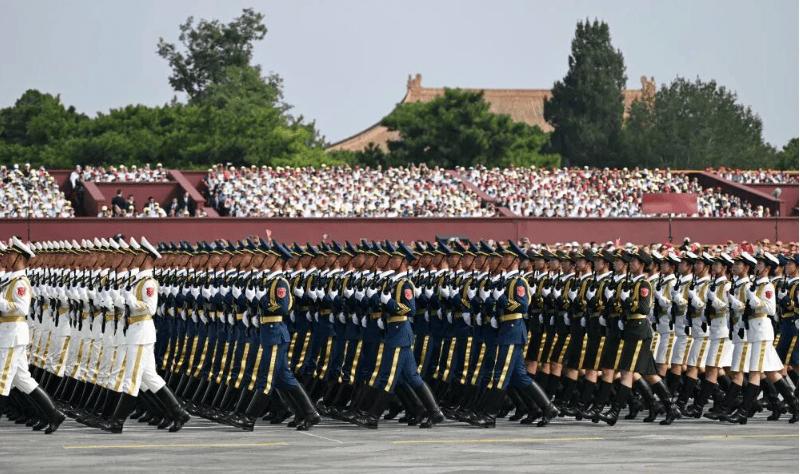 漢達森人共賞閱兵盛典3.jpeg 漢達森人共賞閱兵盛典3.jpeg